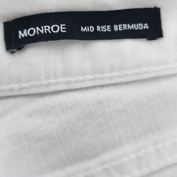 Gloria Venderbuilt White Denmin Vintage "Monroe" Bermuda Shorts Women's Size 4 - Picture 10 of 12